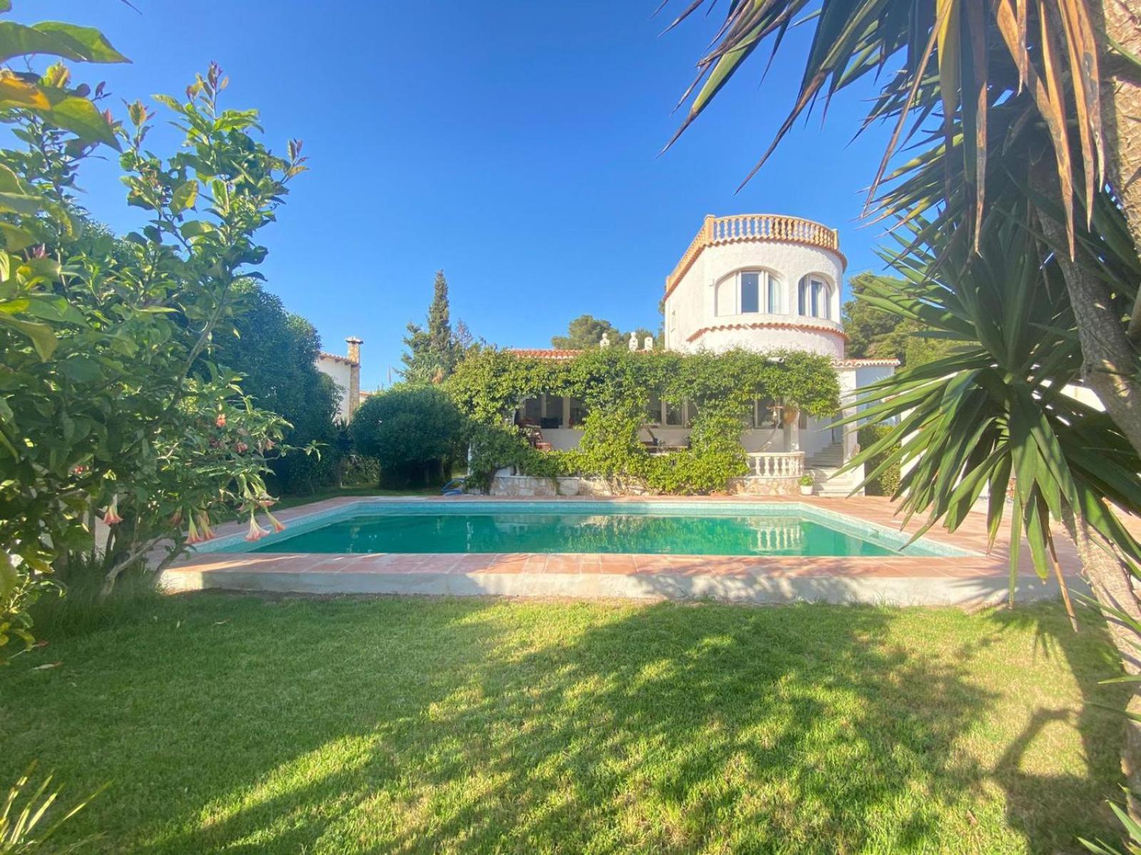 Beautiful Villa With Pool, Barbecue, And Garden Jávea Exterior photo